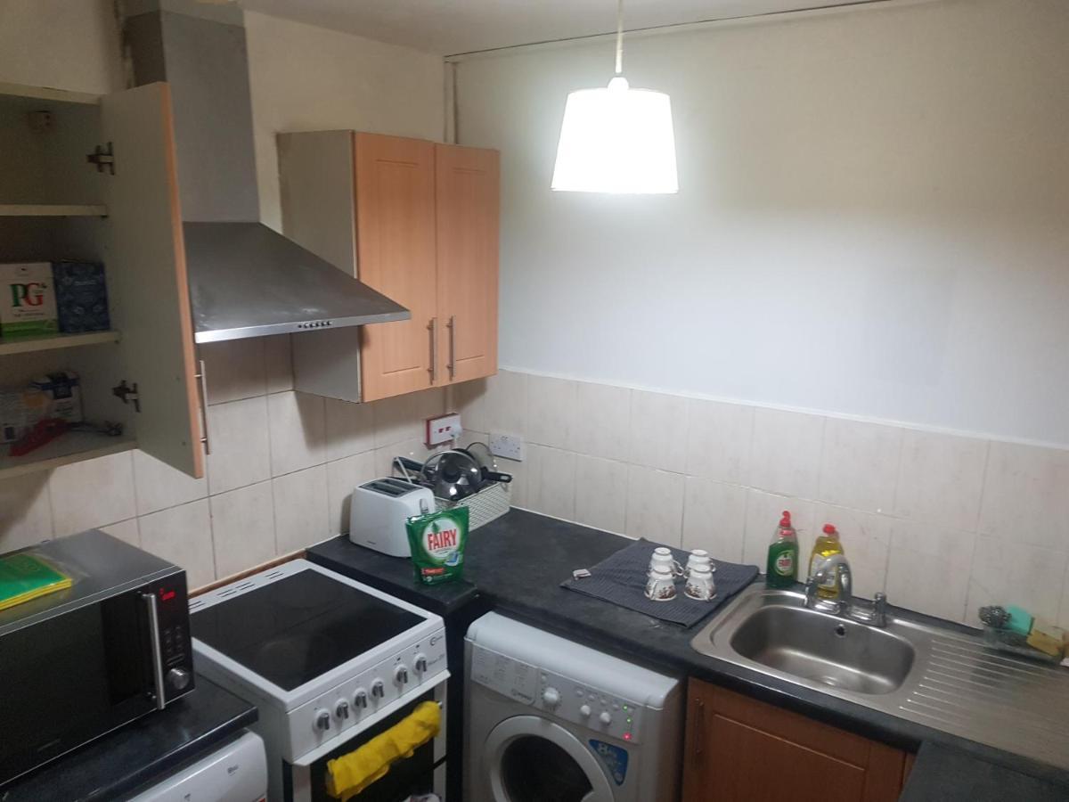Dach Apartments - Cozy 3 Bed Apartment In Hendon Edgware Екстериор снимка