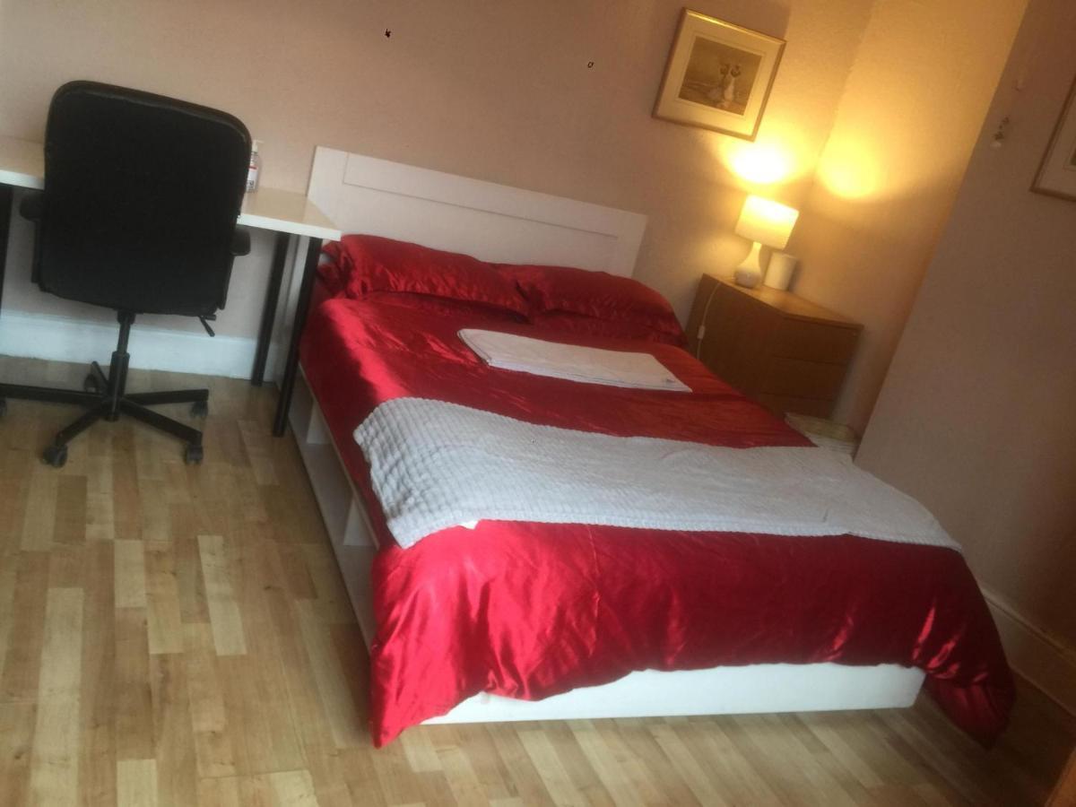 Dach Apartments - Cozy 3 Bed Apartment In Hendon Edgware Екстериор снимка