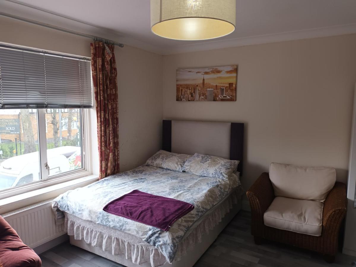 Dach Apartments - Cozy 3 Bed Apartment In Hendon Edgware Екстериор снимка